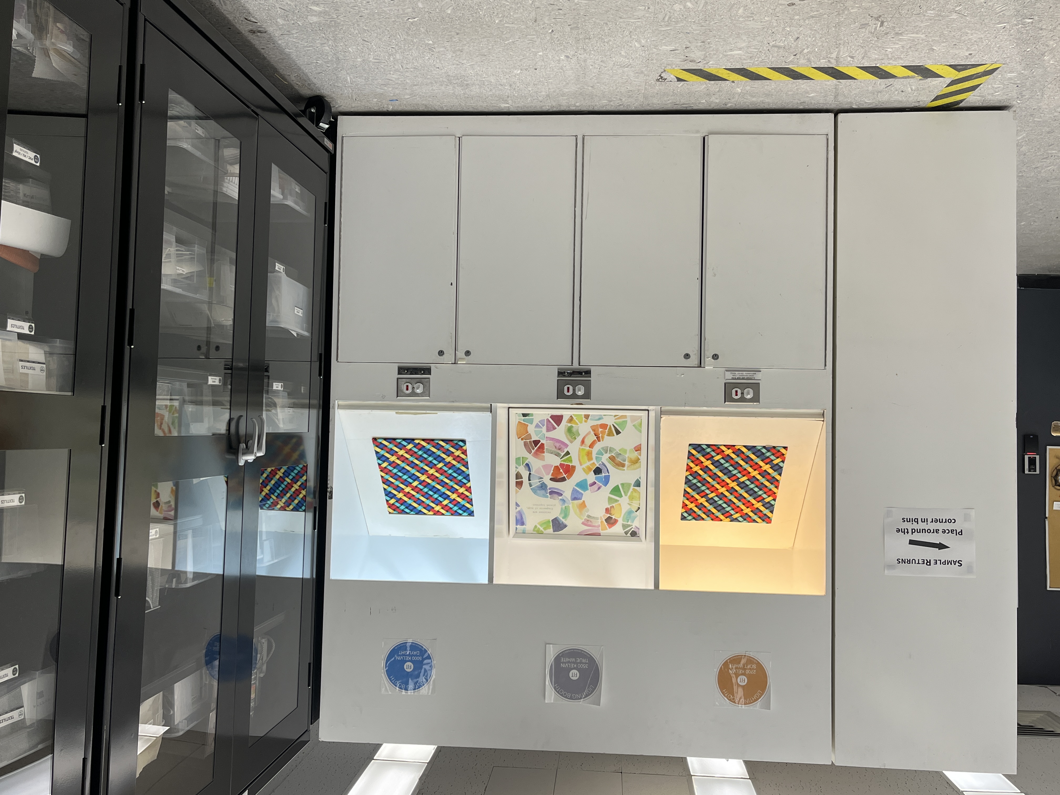 Color Comparison Light Boxes