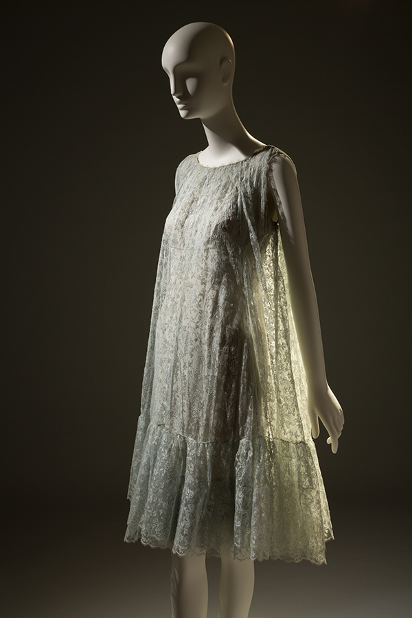 Cocktail dress - Cristobal Balenciaga — Google Arts & Culture