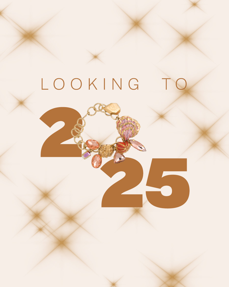 text "looking forward to 2025" with a gold bracelet and pink charms replacing the "0" in 2025